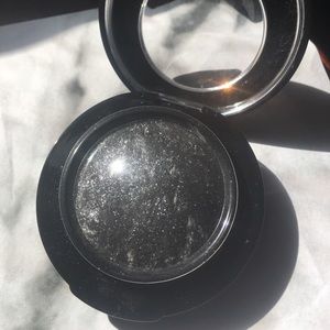 MAC MINERALIZED EYE SHADOW! ✨